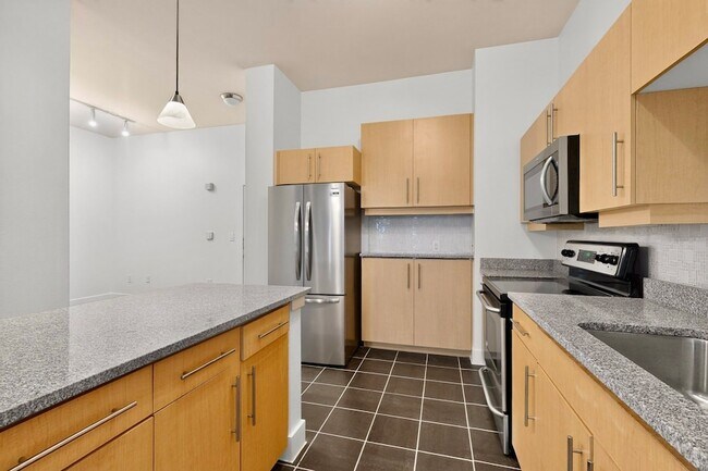 Photo - 4414 Cedar Springs Rd Unit 318