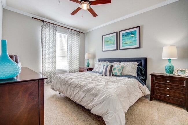 The Boulevard At Town Lake apartments — community photo