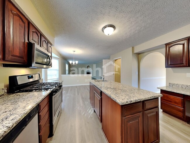 Photo - 80 Simsbury Ct