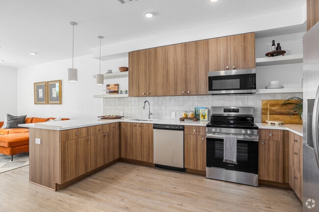 1 dormitorio, 1 baño - 663 pies cuadrados - Cocina - The E at 1016 NW 67th Street