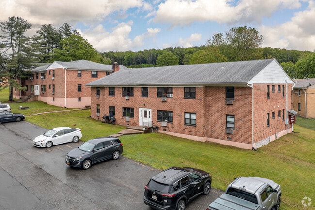 Building Photo - Laurel Gardens Rental