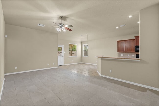 Photo - 26350 Longview Creek Dr