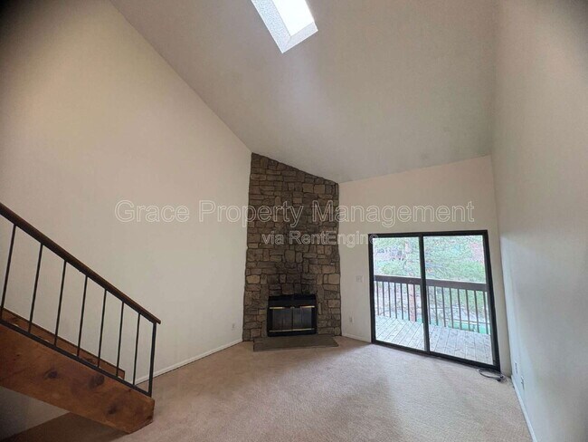 Photo - 226 Wright St Unit 306