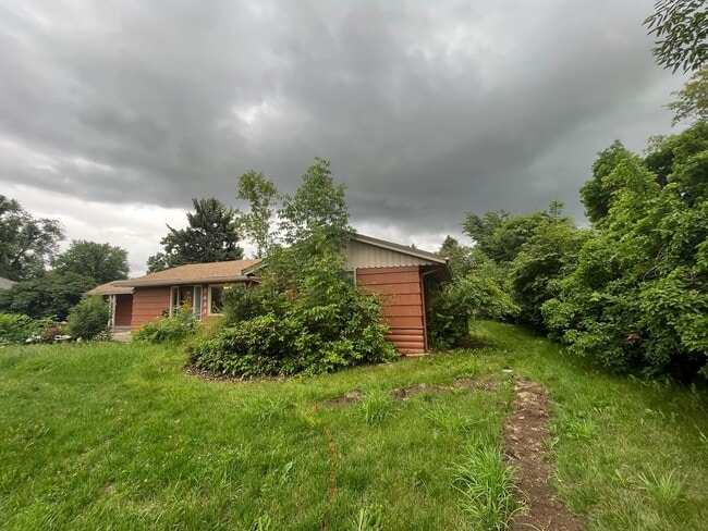 Photo - Great House across from City Park