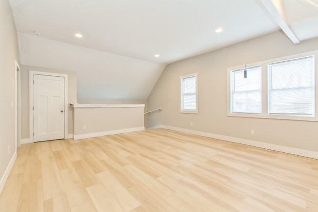 Photo - 2508 Lakeshore Dr Unit 2