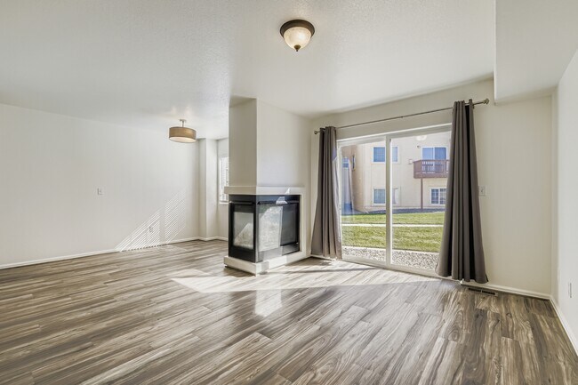 Photo - 655 Bosque Vista Point