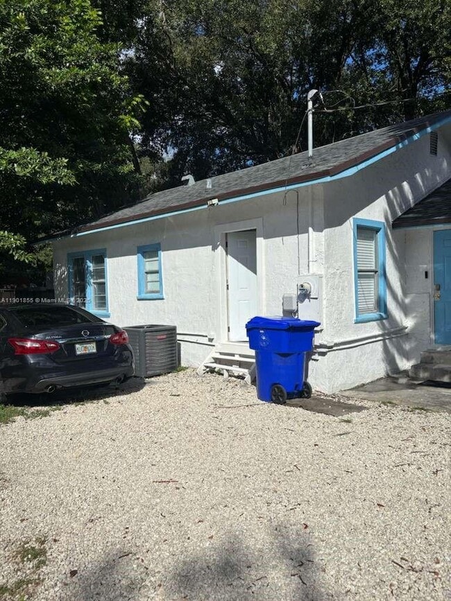 Photo - 5606 NW 8th Ave Unidad Efficiency
