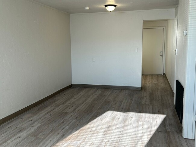 Photo - 928ru Unit 928ru - B