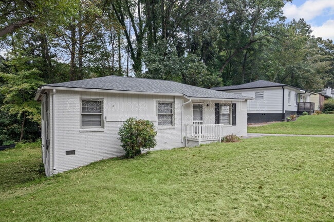 Photo - 3777 Crosby Dr NW