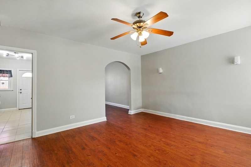 Photo - 5306 Ready Avenue