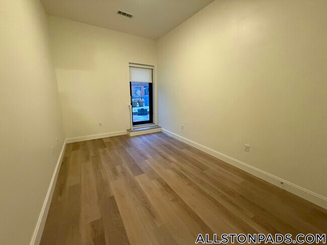 Photo - 1079 Commonwealth Ave Unit 245