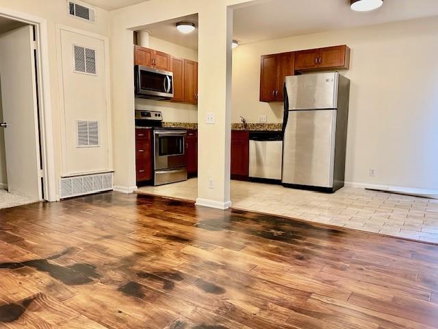 Photo - 2800 Cole St Unit 102C
