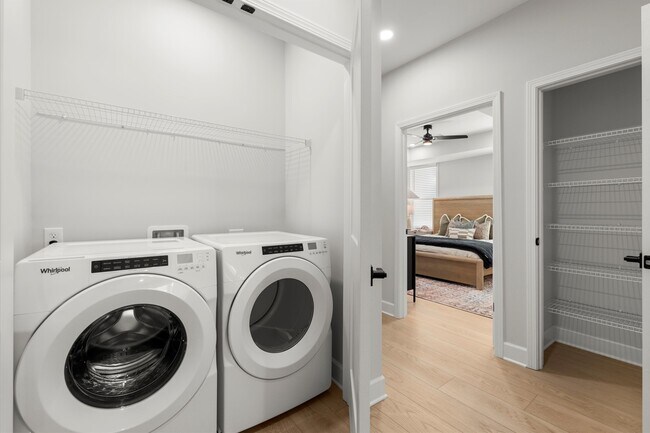 Whirlpool Washer & Dryer