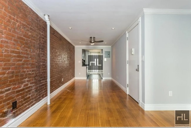 Building Photo - East 7th Street