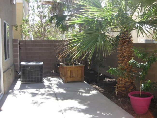 Backyard concrete patio and turf not pictured - 9303 Gilcrease Ave