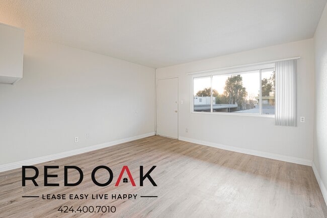 Building Photo - 4900 Clair Del Ave Unit 230