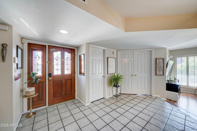 Photo - 2511 E Shaw Butte Dr