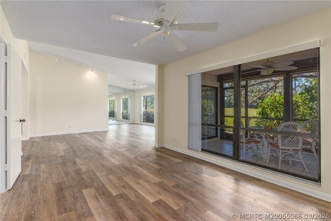 Photo - 2621 SW Egret Pond Cir