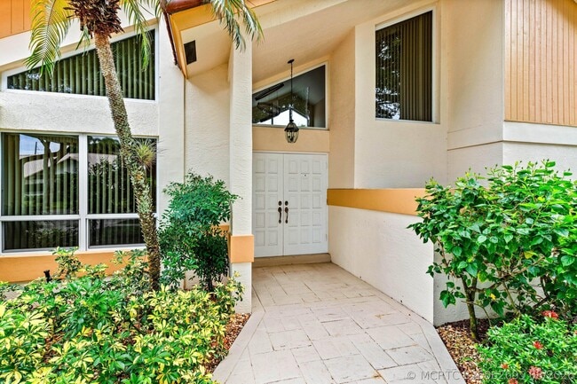 Photo - 4720 NW 28th Ave