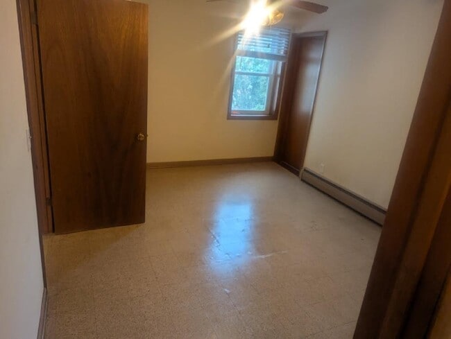 Photo - 3 Main St Unit 3