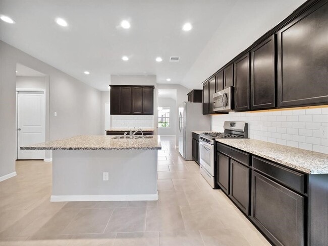Photo - 29711 Breakwater Dr