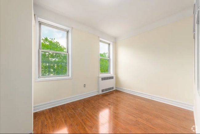 Building Photo - 102 Albemarle Rd Unit D5 Rental