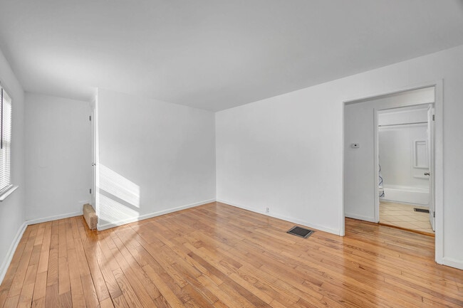 Photo - 2324 Langdon Farm Rd