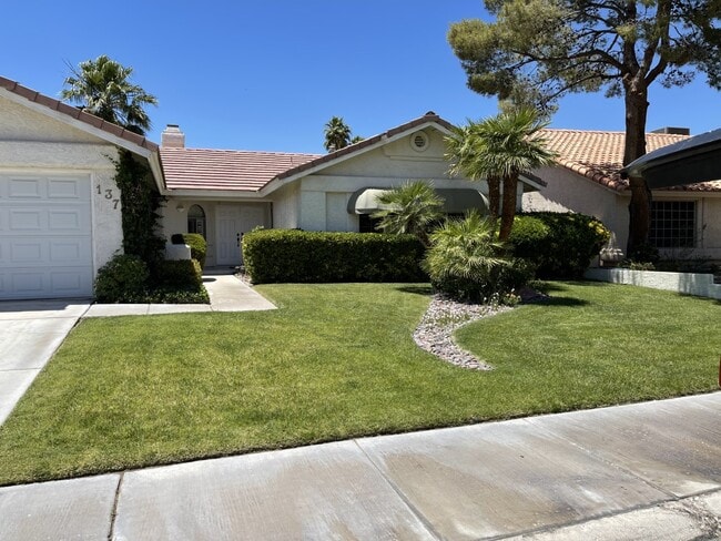 Photo - 137 Weatherstone Dr