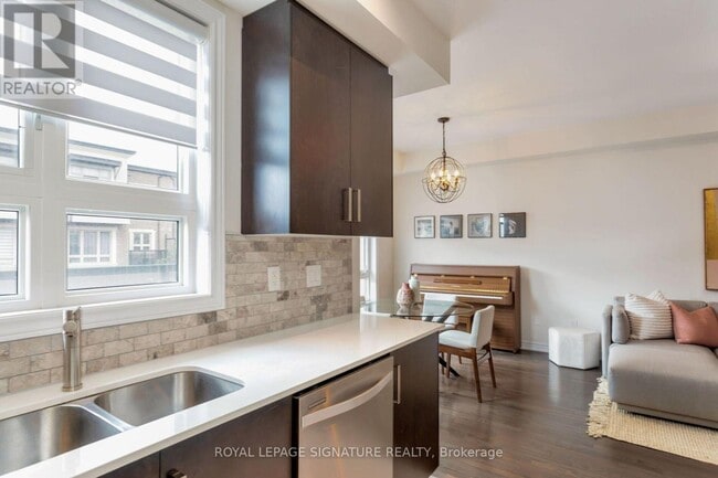 Photo - 105 Kayla Crescent Unité 18