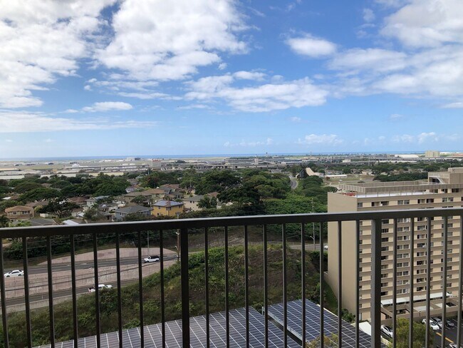Century West 2 bedroom 2 bathroom 1 covere... - Century West 2 bedroom 2 bathroom 1 covere... House