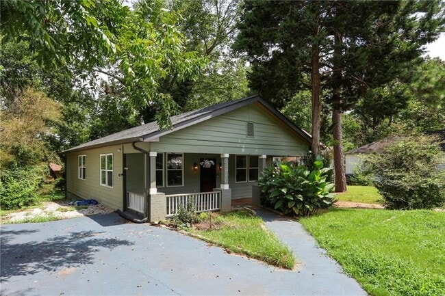 Building Photo - 1333 Lyle Ave Rental