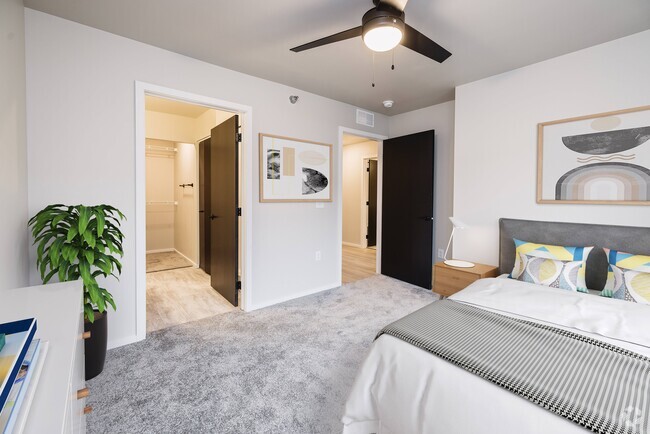 Building Photo - Golden Prairie Rental