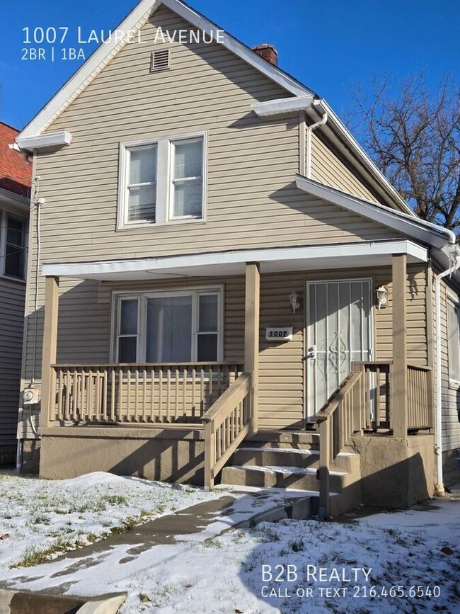 Photo - 1007 Laurel Ave