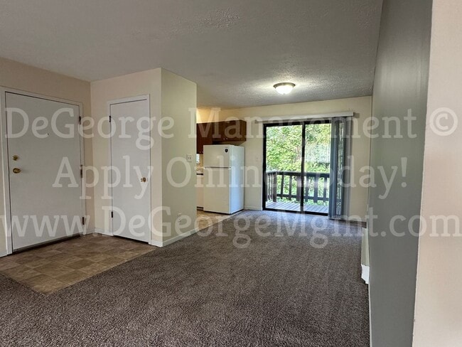 Photo - Parkway Apartments