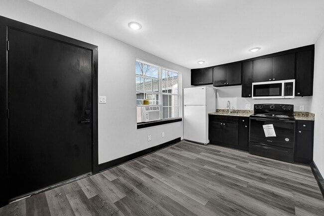 Photo - 1313 10th St Apartment Unit 3
