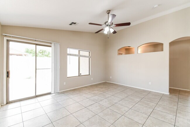 Photo - 40159 N Cassara Dr