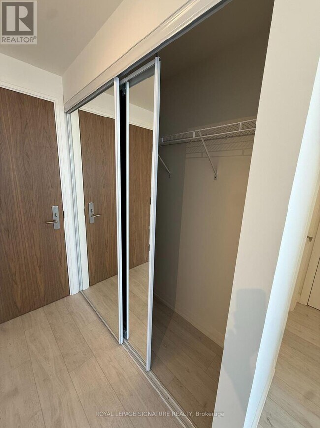 Photo - 27 Korda Gate Unit 2308