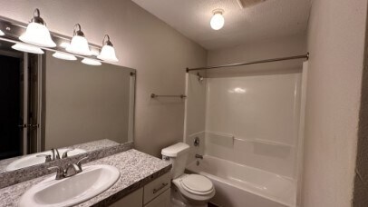 Photo - 2825 Bellefontaine Blvd