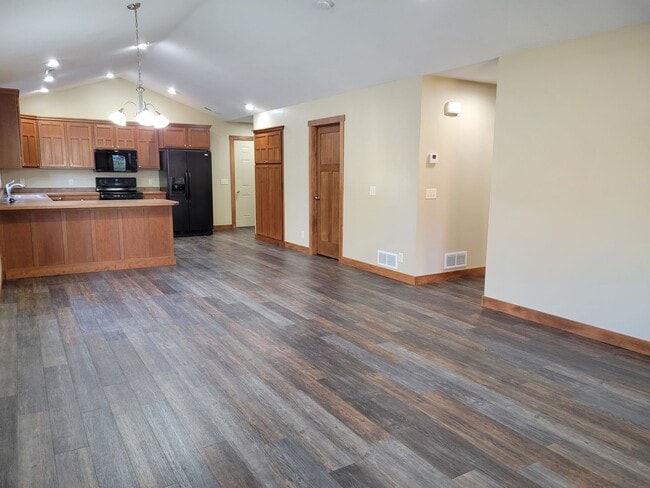 Photo - One Level Townhouse