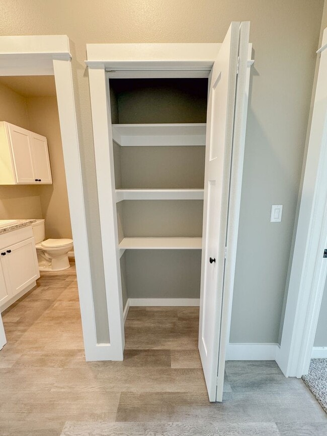 Photo - Pet Friendly 2 bed/ 2 bath unit at Soldier Ridge! Unit # 212