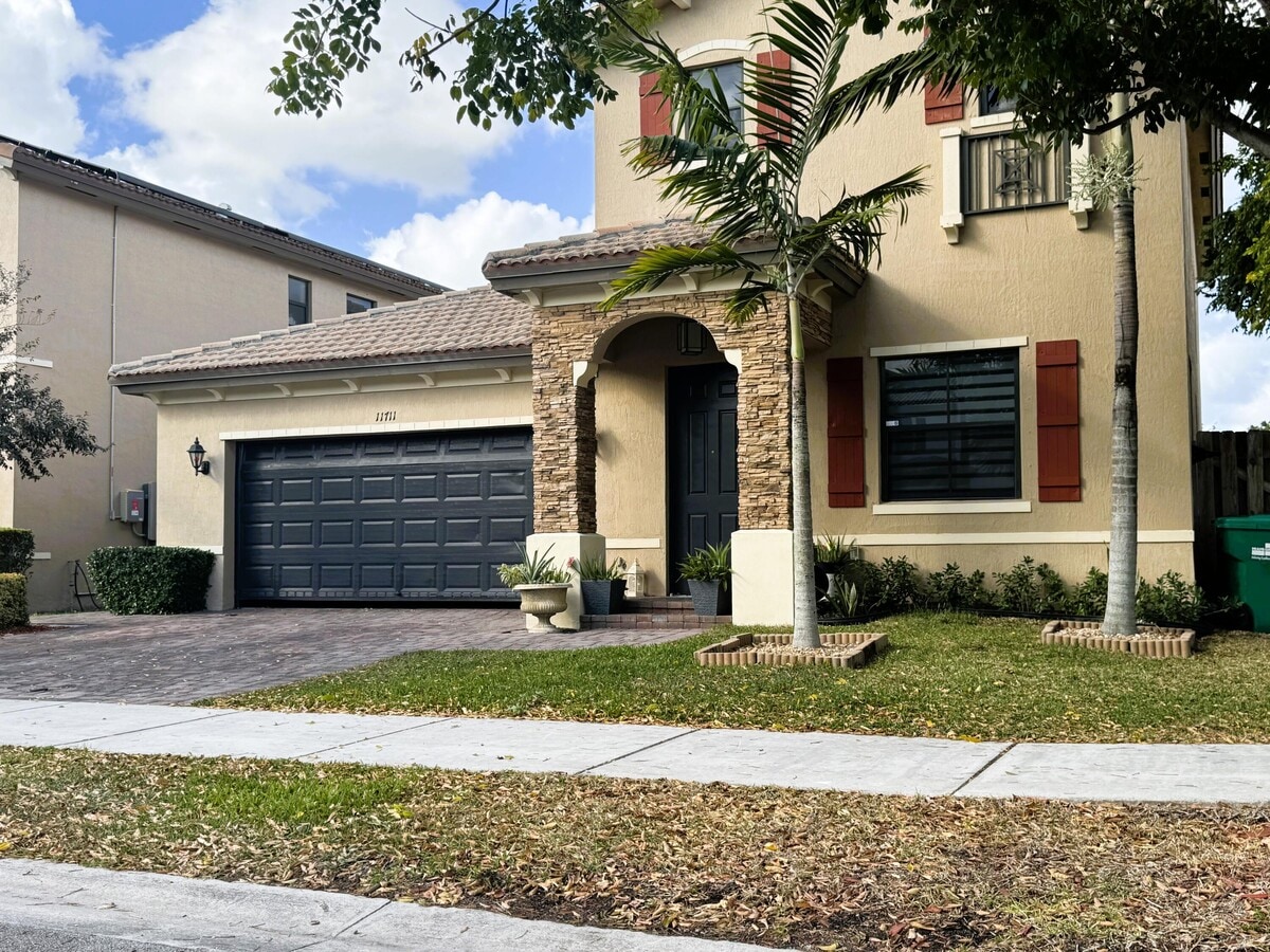 Photo - 11711 SW 234th St House