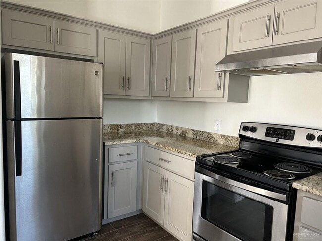 Photo - 14 Tinsley Ave Unit 01