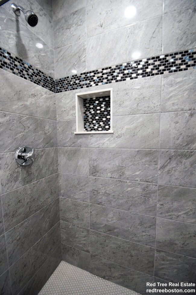 Photo - 31 Harvard St