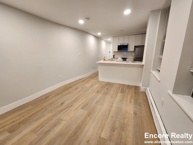 Photo - 43 Joy St Unit #2