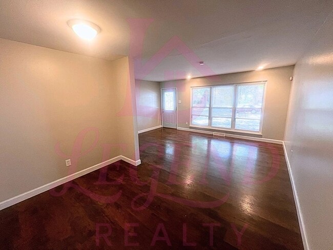 Photo - Charming 3-Bedroom 2 Full Bathroom Home