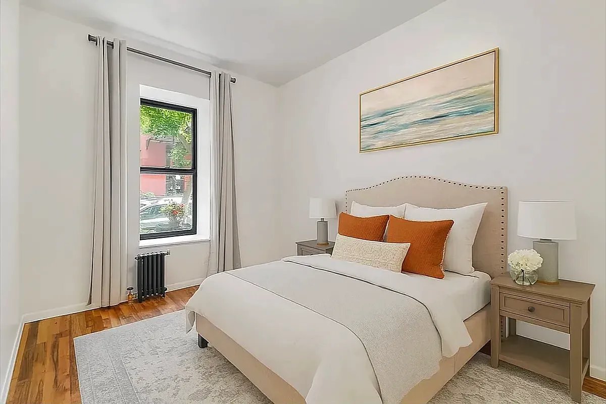 Photo - 115 Perry St Unit 1C