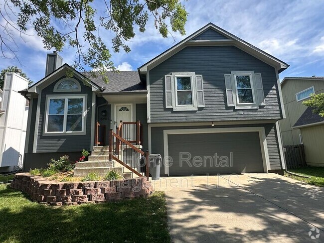 Building Photo - 18800 W 164th St Rental