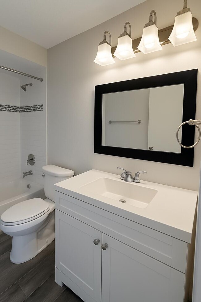 Photo - 537 S Sequoia Dr Unit 113