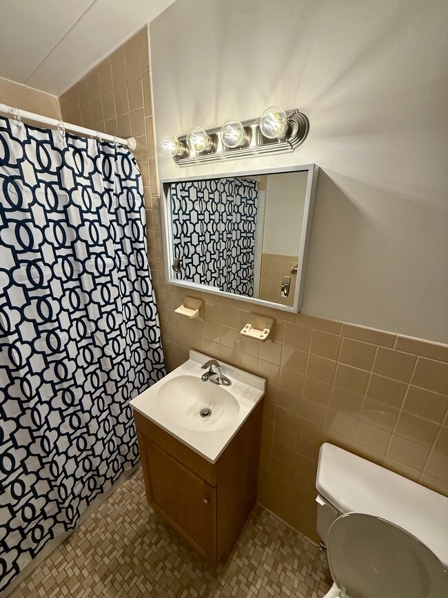 Photo - 1 Maplewood Rd Unit 205