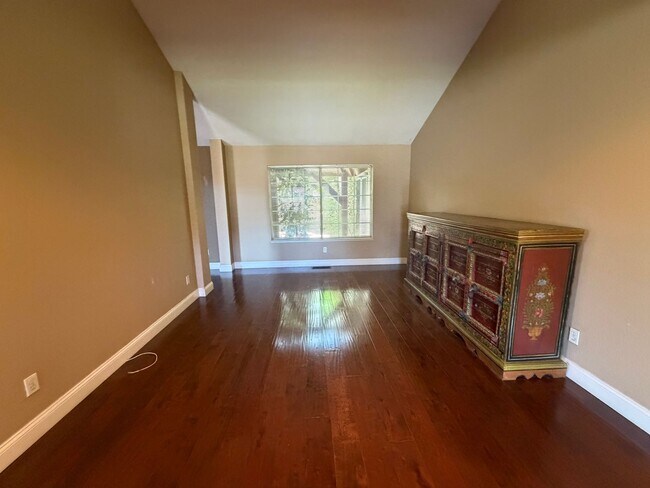 Photo - 2461 Bay Hill Cir
